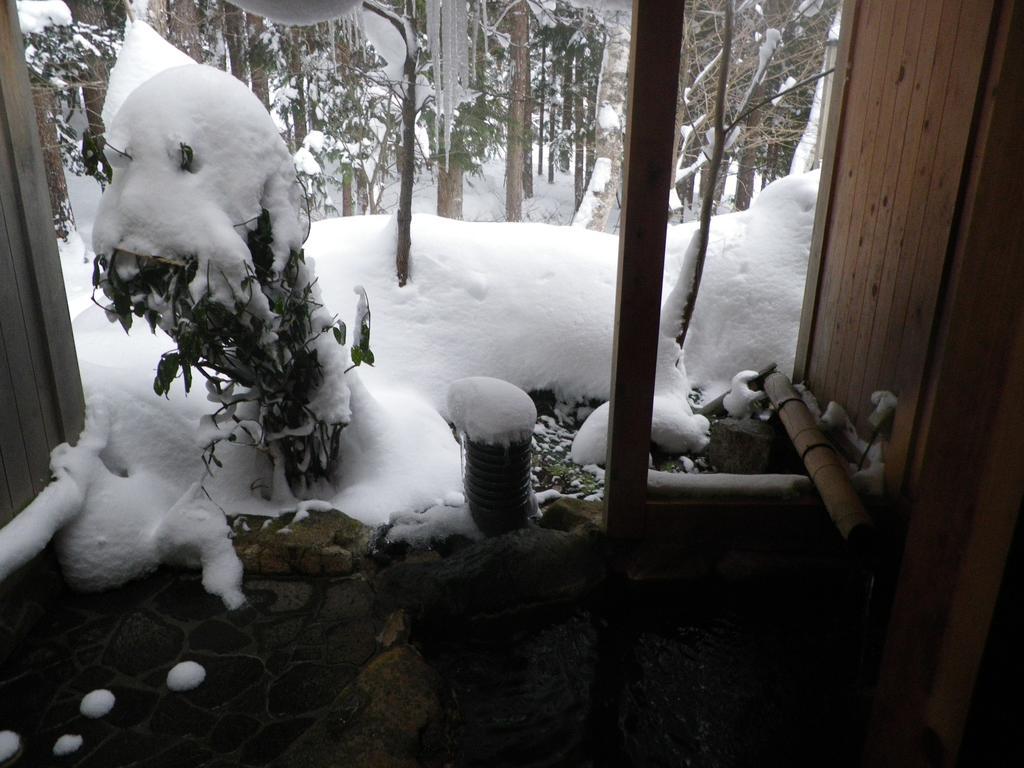 Okuhida Sanso Norikura Ikkyu Hotel ทาคายาม่า ภายนอก รูปภาพ
